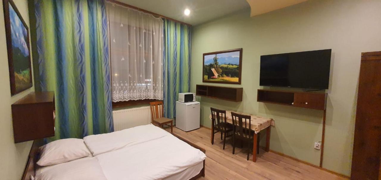 Apartamenty Krupowki Zakopane Room photo