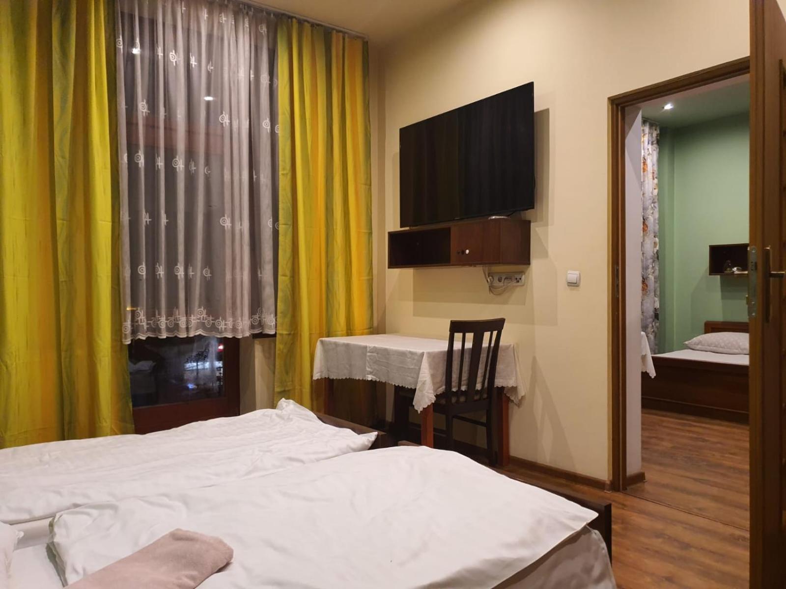 Apartamenty Krupowki Zakopane Room photo