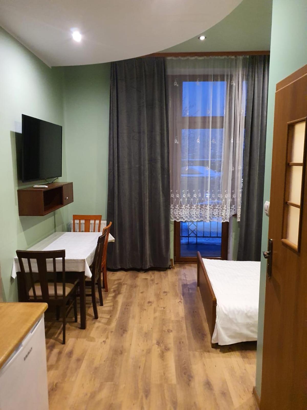 Apartamenty Krupowki Zakopane Room photo